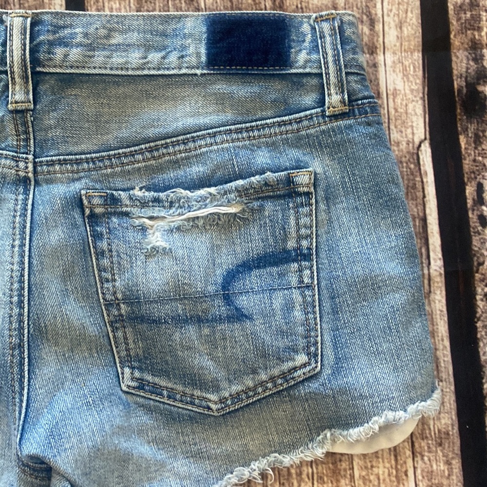 🌴 BUNDLE 5 FOR $25! 
AEO Sz 4 Jean depressed shorts button fly - Picture 5 of 8